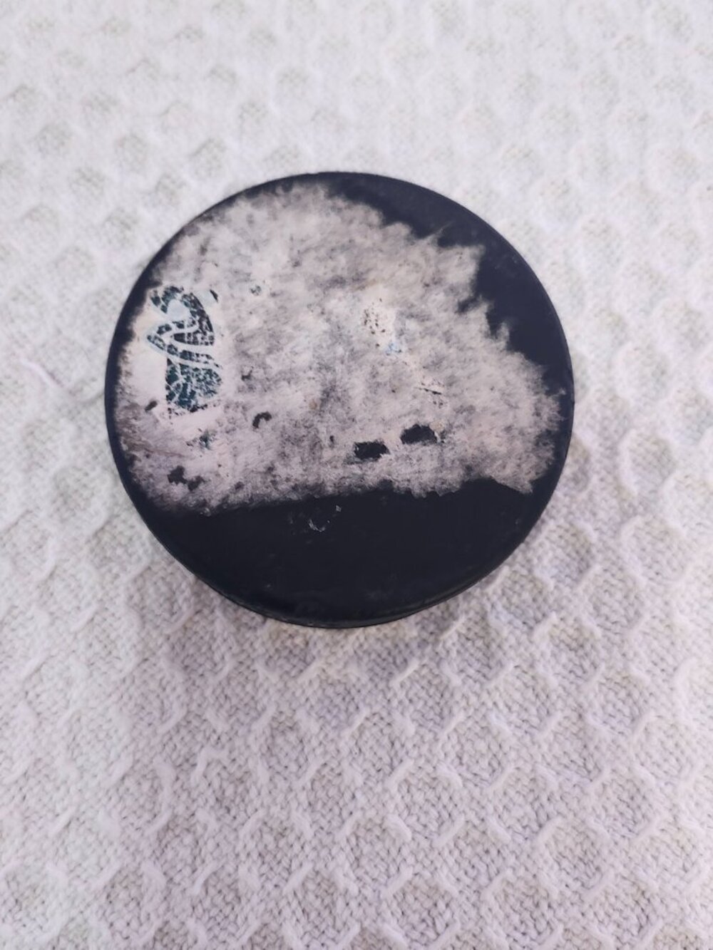 Official Rubena Brand Hockey Puck - Philadelphia Sports Teams - Sidney 10.19.19 - Picture 2 of 7
